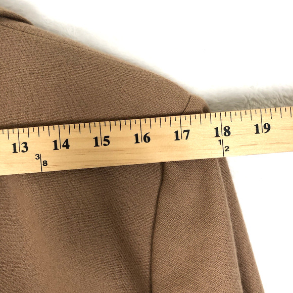 VTG BARONESA Wool Blend Blazer Women’s Sz 6 (40") Camel Tan Lined Pockets USA - Picture 9 of 16
